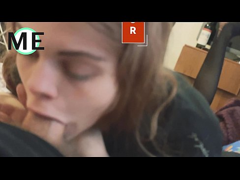 ❤️ Grlo kurac, raztrgane hlačne nogavice in raztrgane pete lepo spoznati ❤ Porn video pri nas ️❤