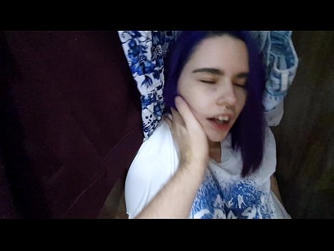 ❤️ Našel sem svojo sestro v omari in ji pomagal narediti ❤ Porn video pri nas ️❤